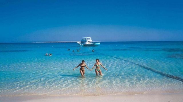 Family Snorkeling Trip in Hurghada