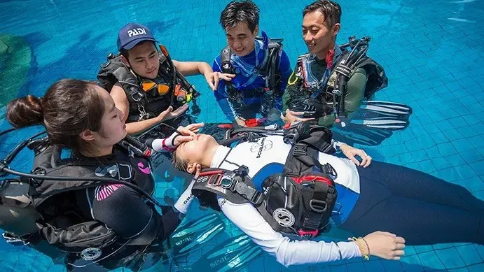 PADI Rescue Diver in Hurghada — view 5